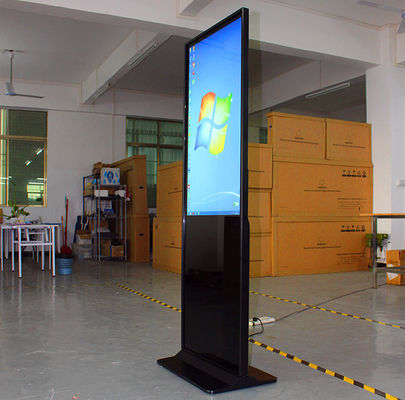 China La publicidad de Digitaces del alto brillo defiende 32 pulgadas 42 pulgadas pantalla LCD de la vertical de 65 pulgadas proveedor